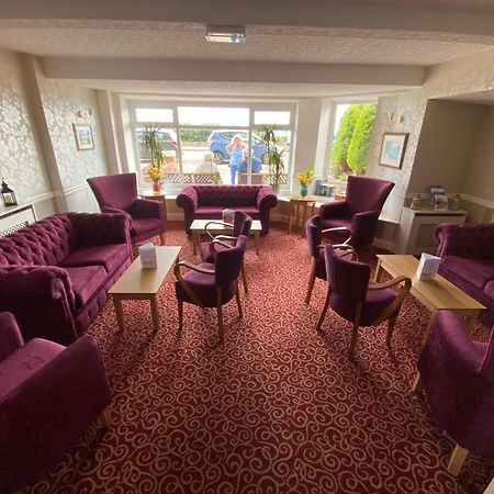 Monarch Hotel Бринлингтон Экстерьер фото