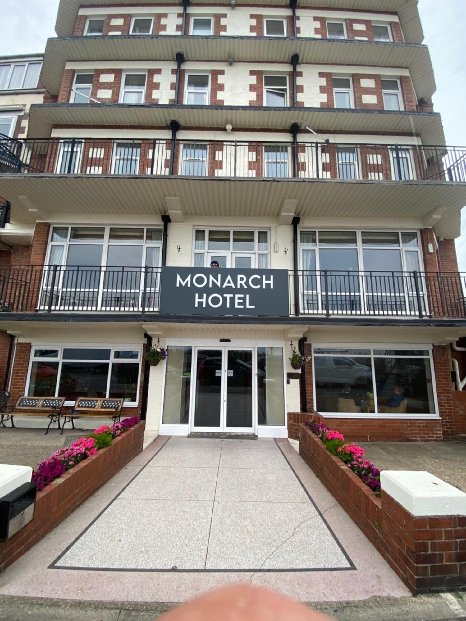 Monarch Hotel Бринлингтон Экстерьер фото