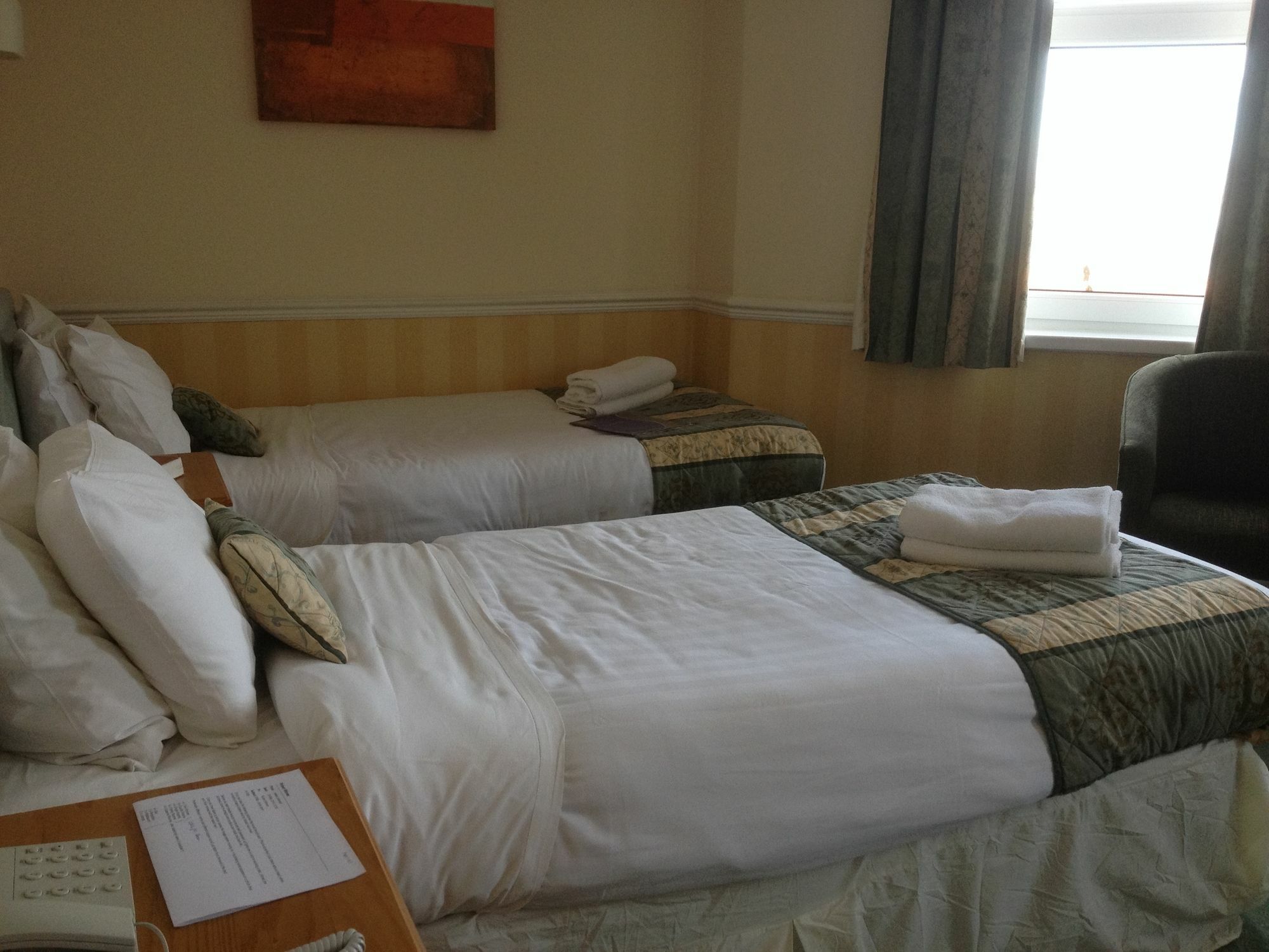 Monarch Hotel Бринлингтон Экстерьер фото